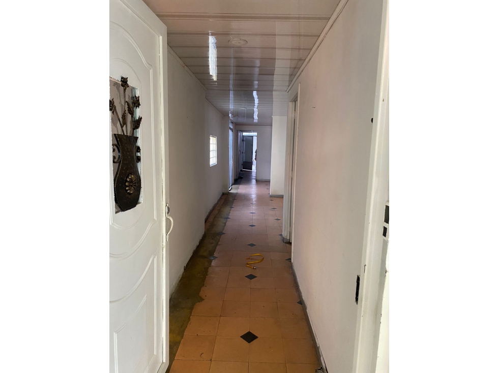 CASA EN VENTA MEDELLIN BARRIO SEVILLA IDEAL PARA RENTAS CORTAS — foto 2
