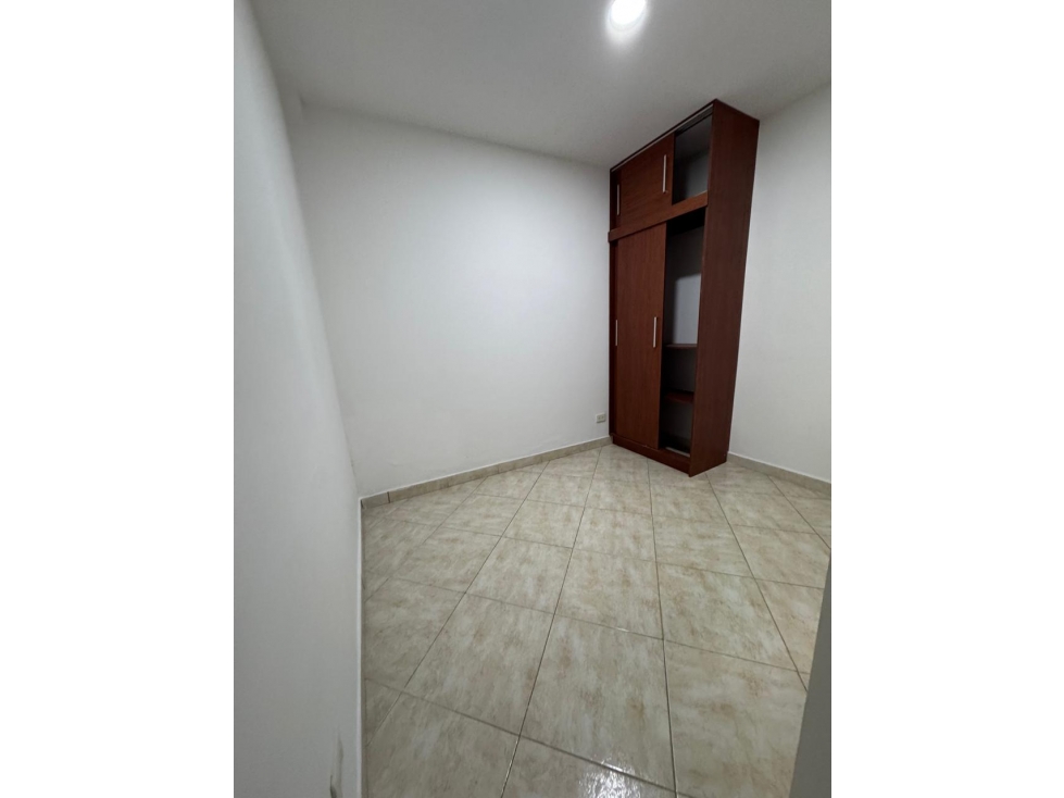 VENTA CASA PRIMER PISO BARRIO LA AMERICA SECTOR NIZA - 4