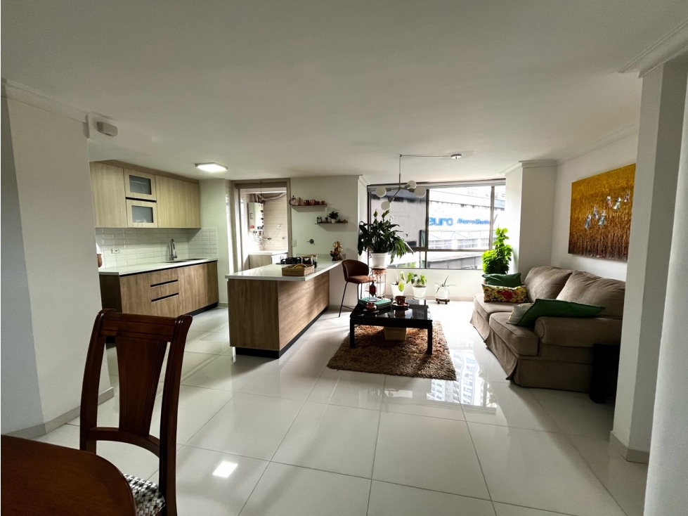VENTA APARTAMENTO POBLADO CASTROPOL — foto 4