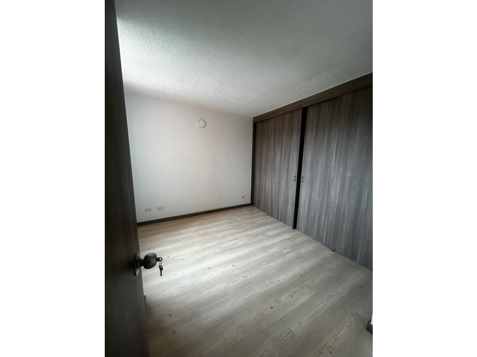 En Venta Apartamento Sector San German — foto 4