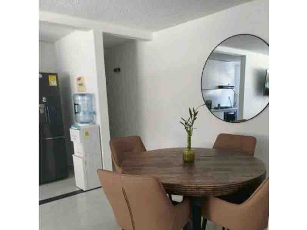 VENTA DE APARTAMENTO EN LA LOMA DE LOS BERNAL. — foto 4