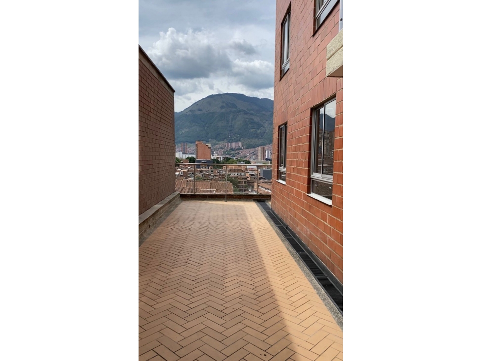 VENTA DE APARTAMENTO EN LA UNIDAD LA QUINTA CON EXCELENTES ESPACIOS — foto 5