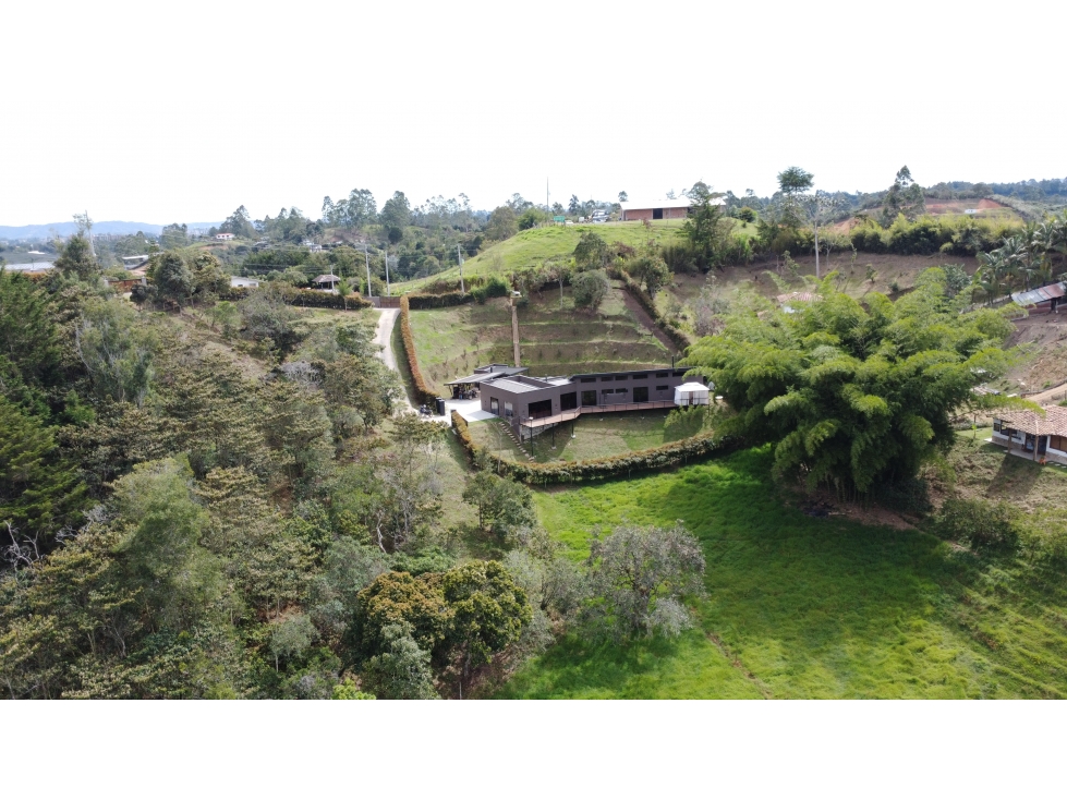 SE VENDE CASA CAMPESTRE EN SAN ANTONIO DE PEREIRA-VEREDA LA SAMARIA — foto 4