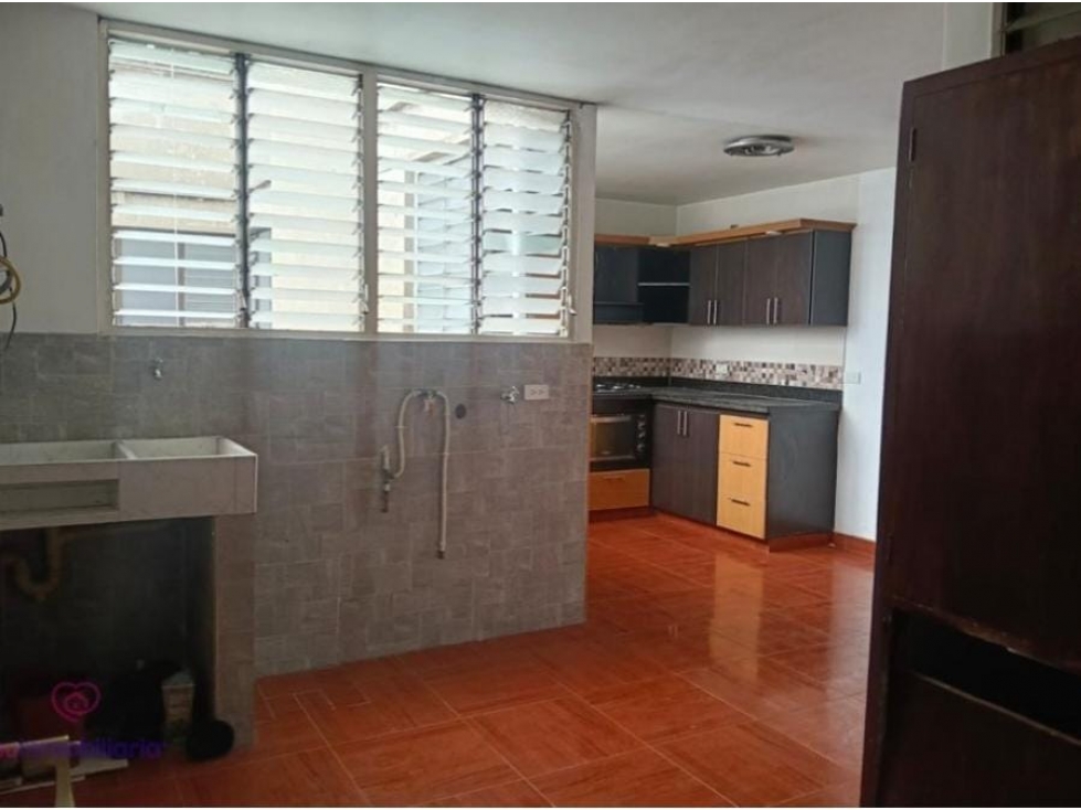 VENDO APARTAMENTO EL EL CENTRO — foto 3