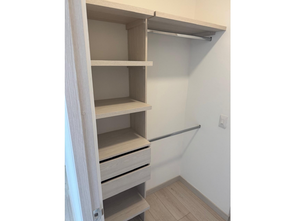 ARRIENDO APARTAMENTO CERCA A CC VIVA ENVIGADO — foto 4