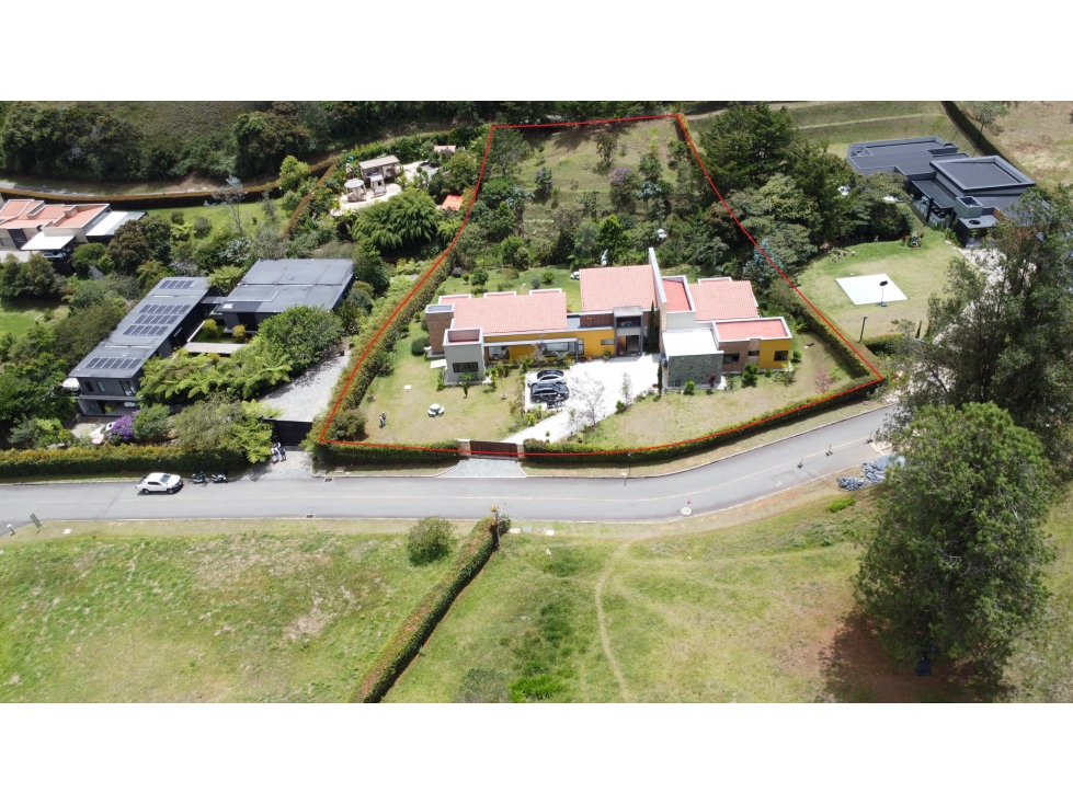 SE VENDE CASA CAMPESTRE EN EL CARMEN VIA SAN ANTONIO DE PEREIRA — foto 4
