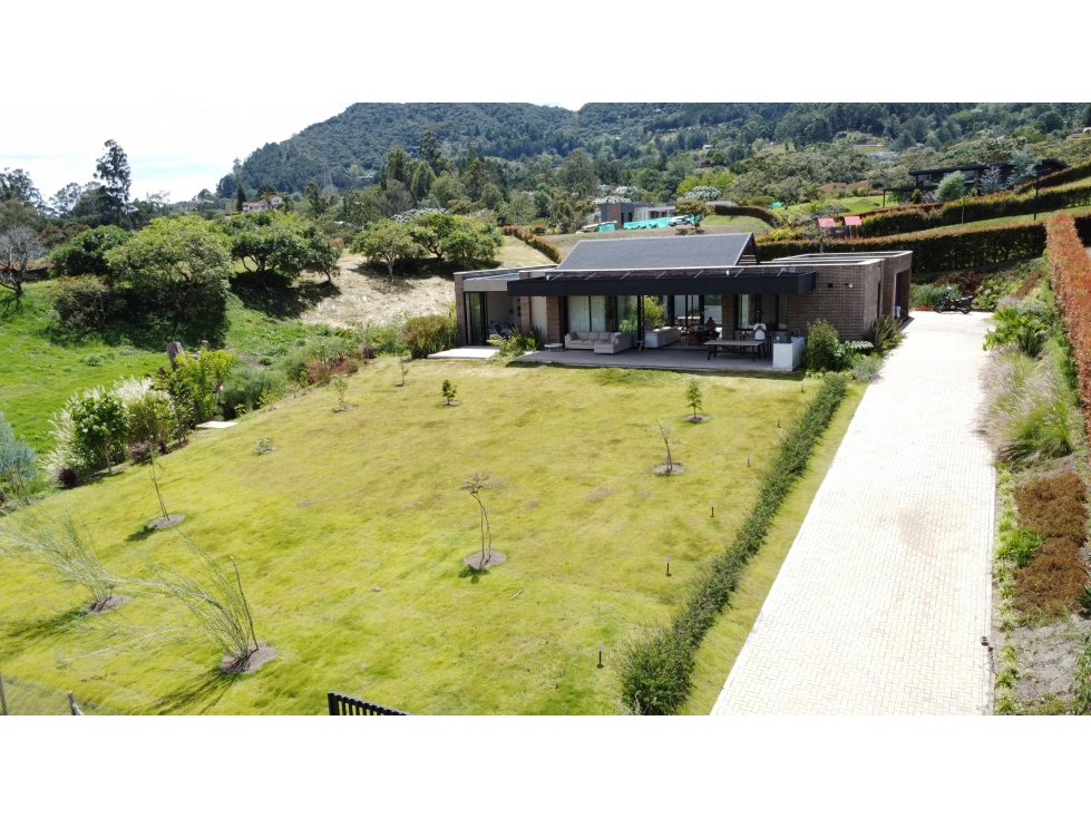 SE VENDE CASA CAMPESTRE EN LA CEJA VIA SAN ANTONIO DE PEREIRA — foto 4