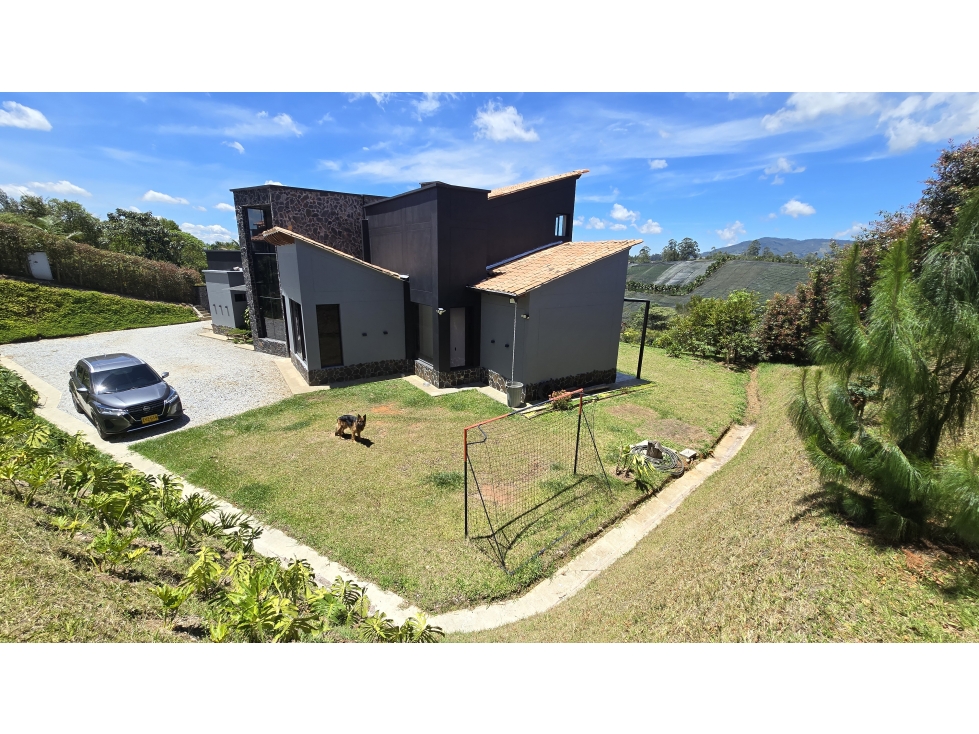 SE VENDE CASA CAMPESTRE EN EL CARMEN DE VIBORAL VIA SAN ANTONIO — foto 4