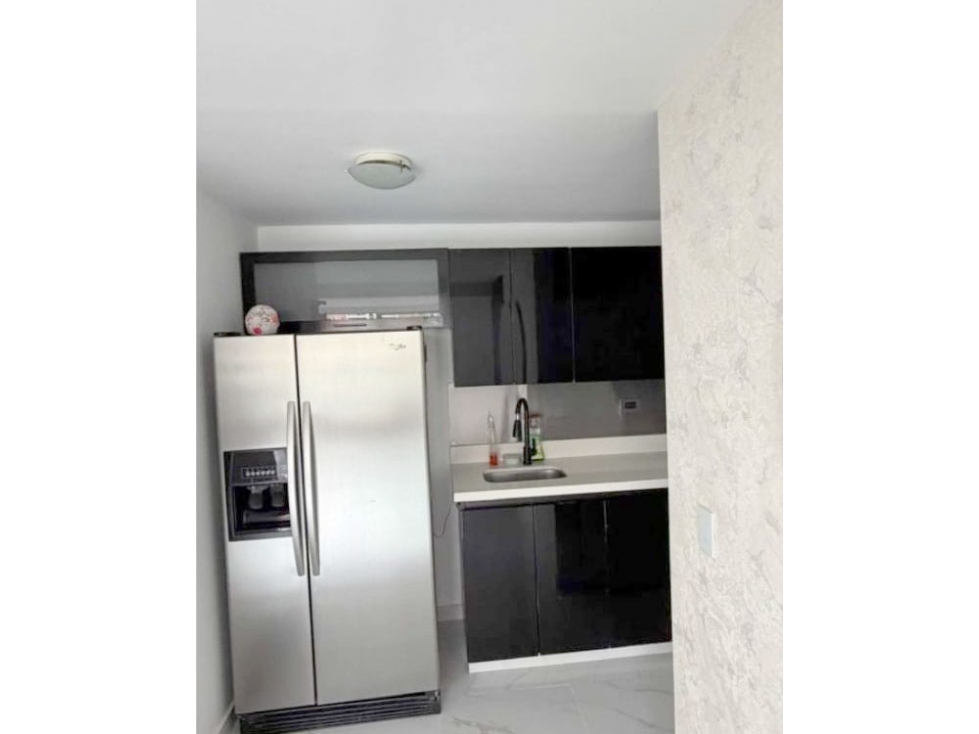 VENTA DE APARTAMENTO EN LA LOMA DE LOS BERNAL. — foto 4