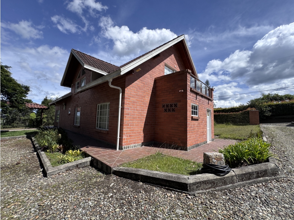 SE VENDE CASA CAMPESTRE EN RIO NEGRO VEREDA SAJONIA — foto 4