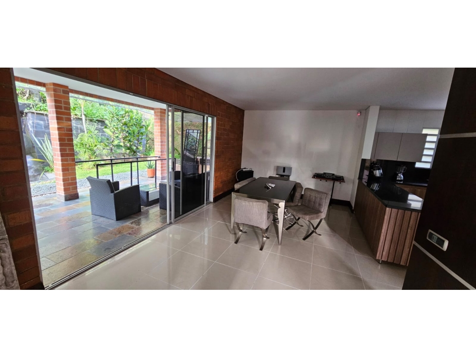 SE VENDE CASA EN SABANETA SECTOR LAS LOMITAS — foto 4