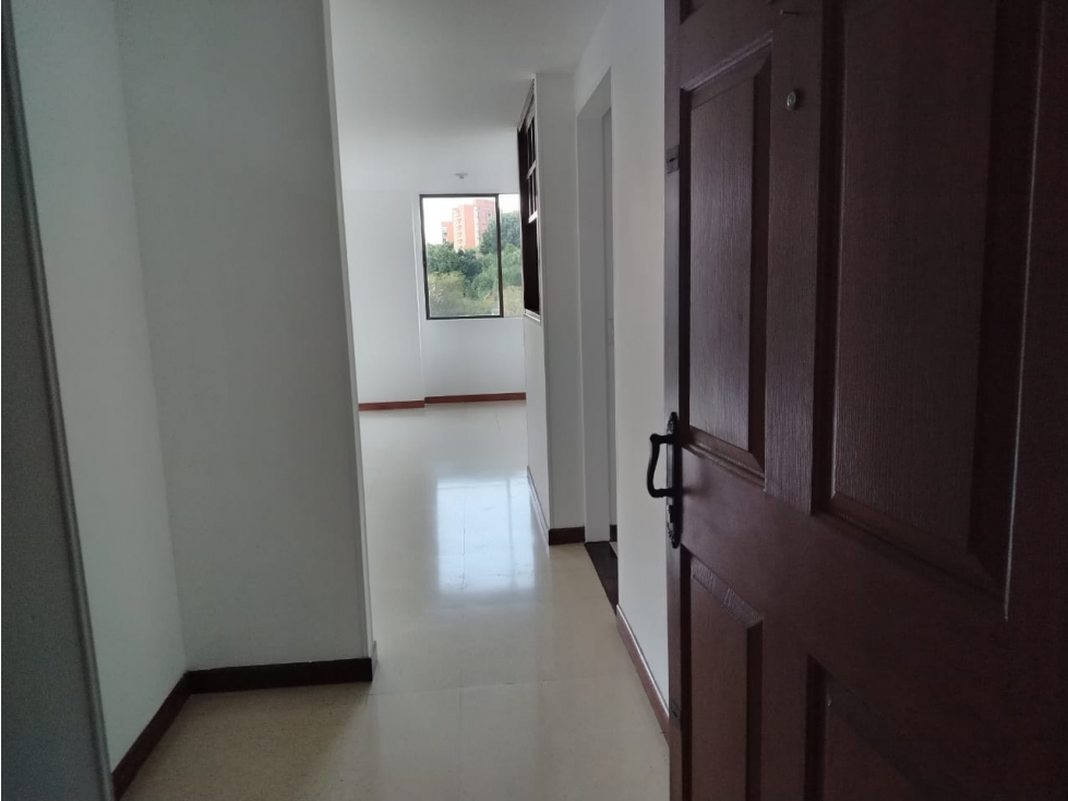 SE ARRIENDA APARTAMENTO EN SANTA MARIA DE LOS ANGELES EL POBLADO — foto 3