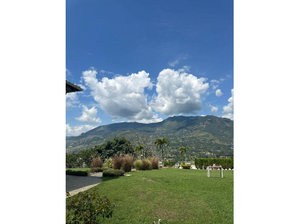 VENTA DE CASA FINCA EN CONDOMINIO DE COPACABANA. - 4