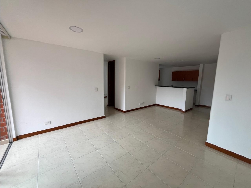 SE VENDE APARTAMENTO EN ENVIGADO CUMBRES (PP) — foto 4