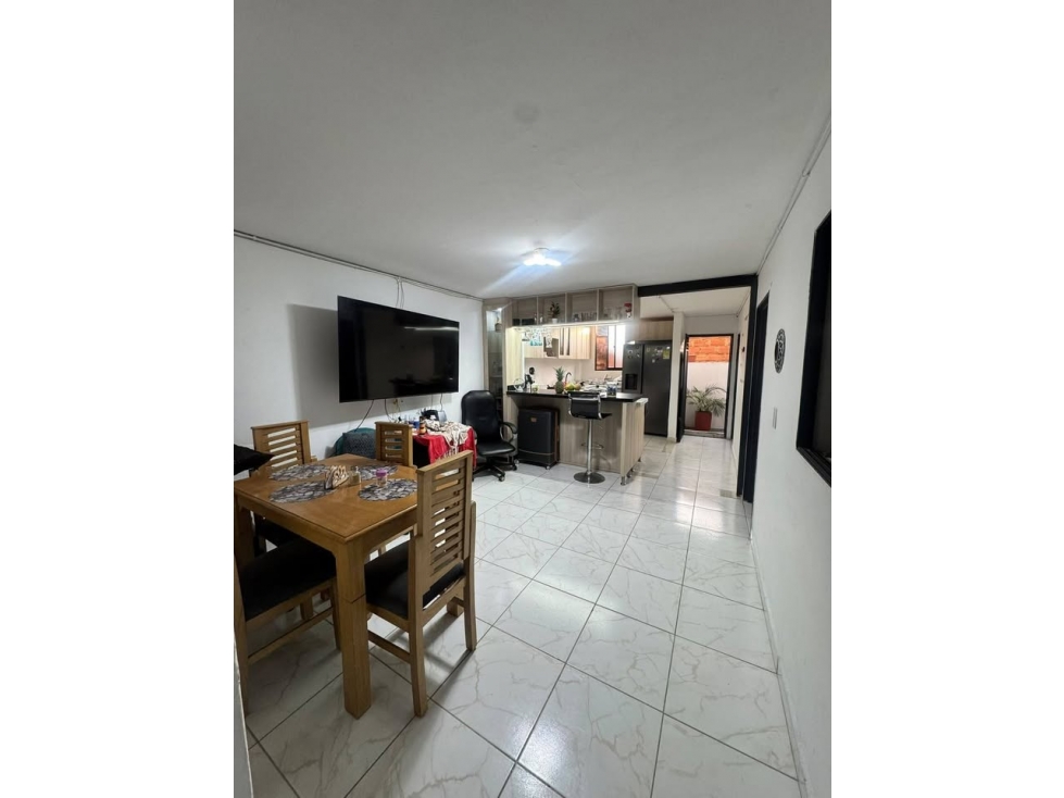 VENDO CASA EN ROBLEDO EL DIAMANTE PISO 3 — foto 3