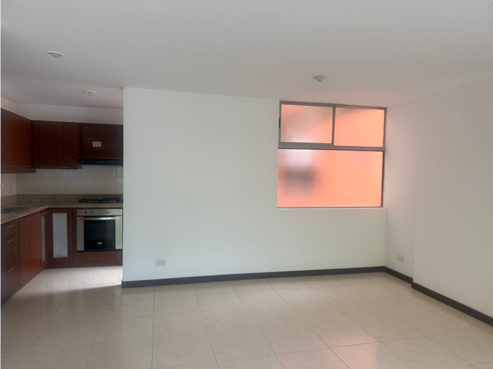 APARTAMENTO EN LA LOMA DEL CHOCHO ENVIGADO — foto 4