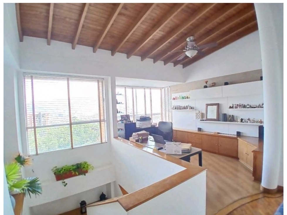 SE VENDE APARTAMENTO DÚPLEX EN POBLADO SAN LUCAS (CM) — foto 4