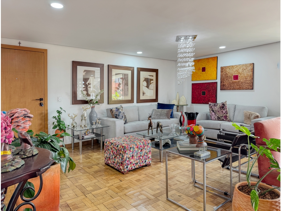 VENTA APARTAMENTO 205 m², Laureles P.8 — foto 2