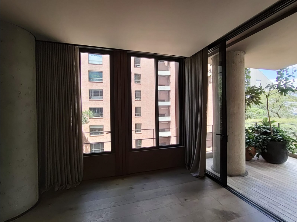 Venta De Apartamento Sector Exclusivo Del Poblado — foto 5