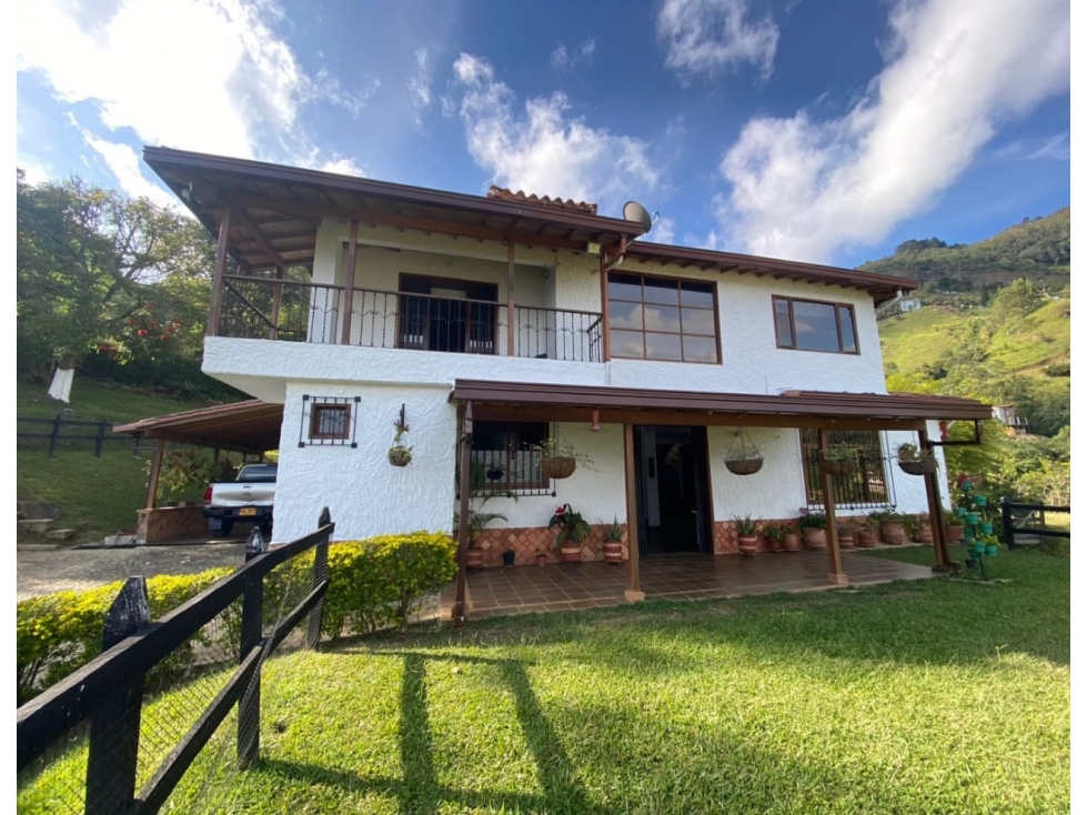 FINCA GIRARDOTA MANGA ARRIBA - 2
