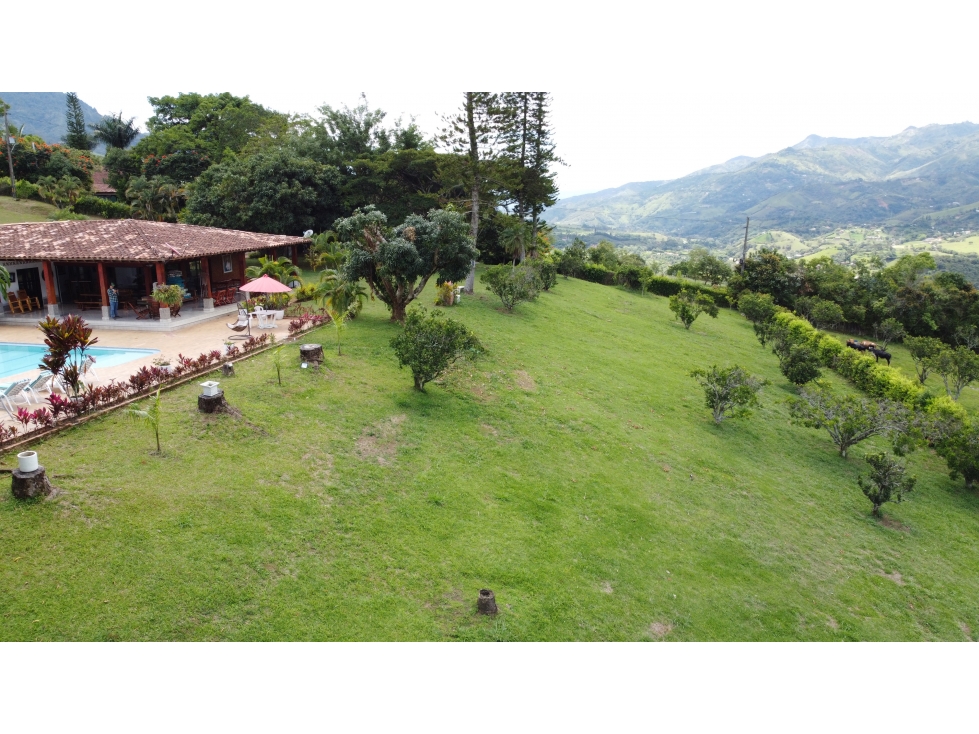 SE VENDE CASA CAMPESTRE EN PARCELACIÓN DE BARBOSA - 6