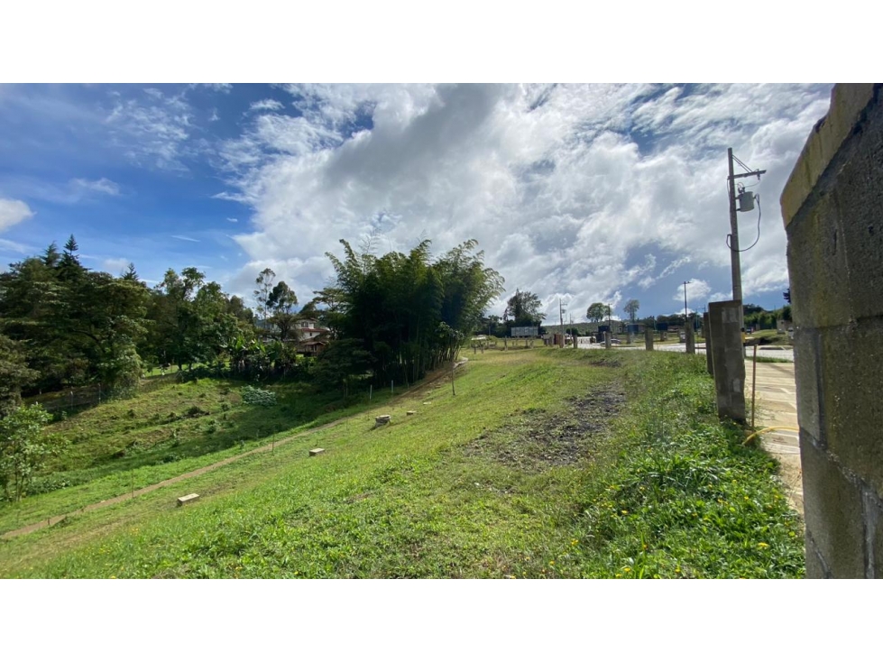 LOTE EN UNIDAD CERRADA, CARMEN DE VIBORAL — foto 3