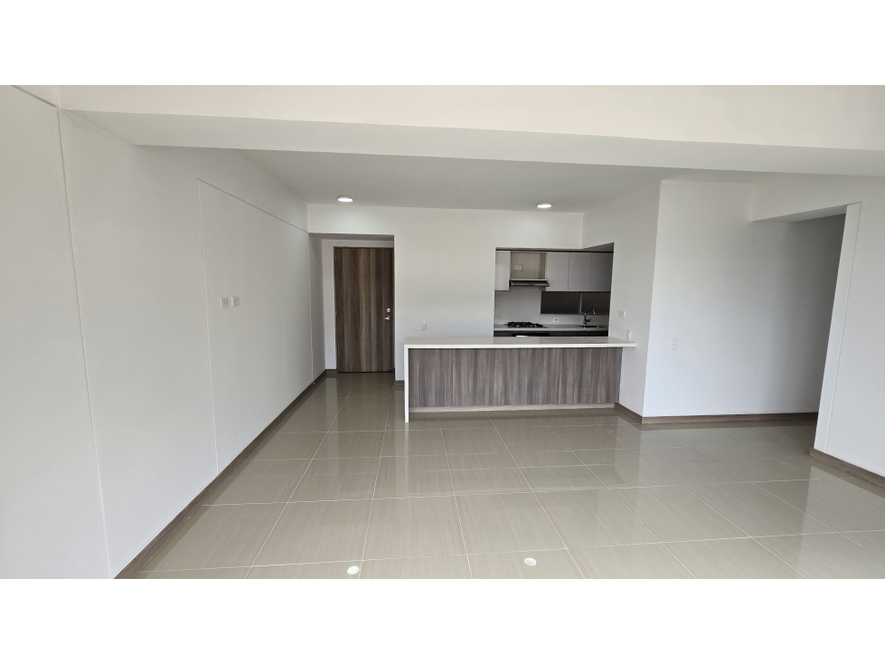 SE VENDE CÓMODO APARTAMENTO EN CALASANZ — foto 2