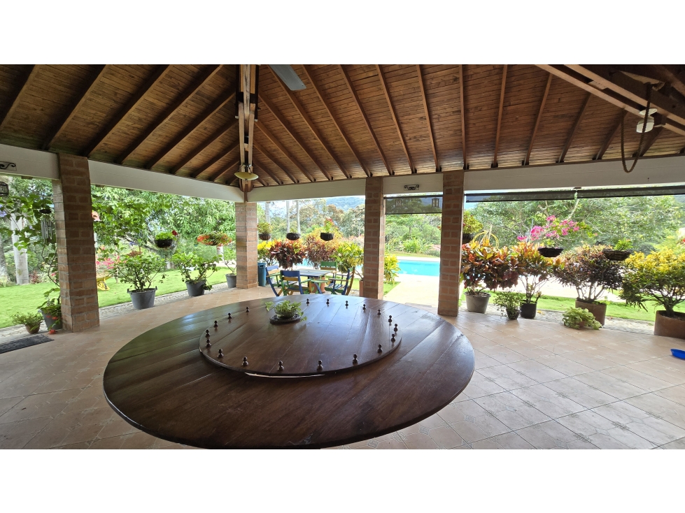 SE VENDE FINCA EN LA PINTADA - 4