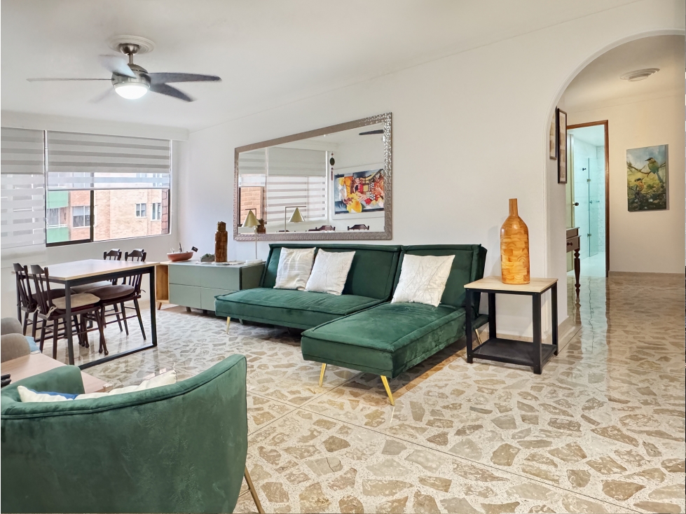 VENTA APARTAMENTO Área 125m2, Laureles P.5 — foto 2