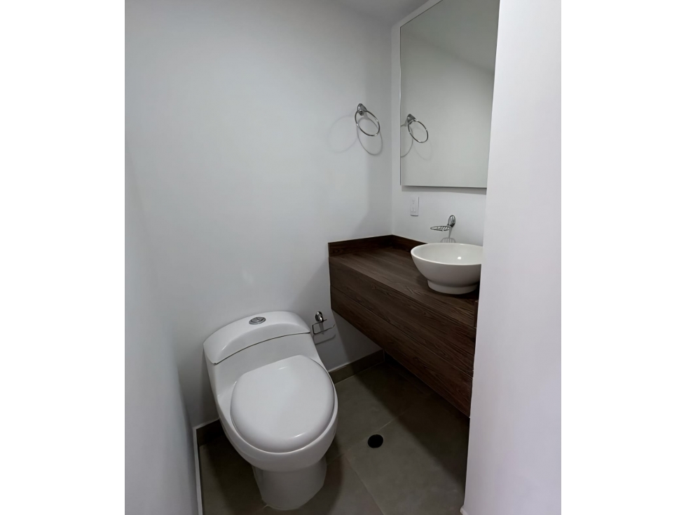 SE VENDE APARTAMENTO EN EL POBLADO VIA LAS PALMAS — foto 5
