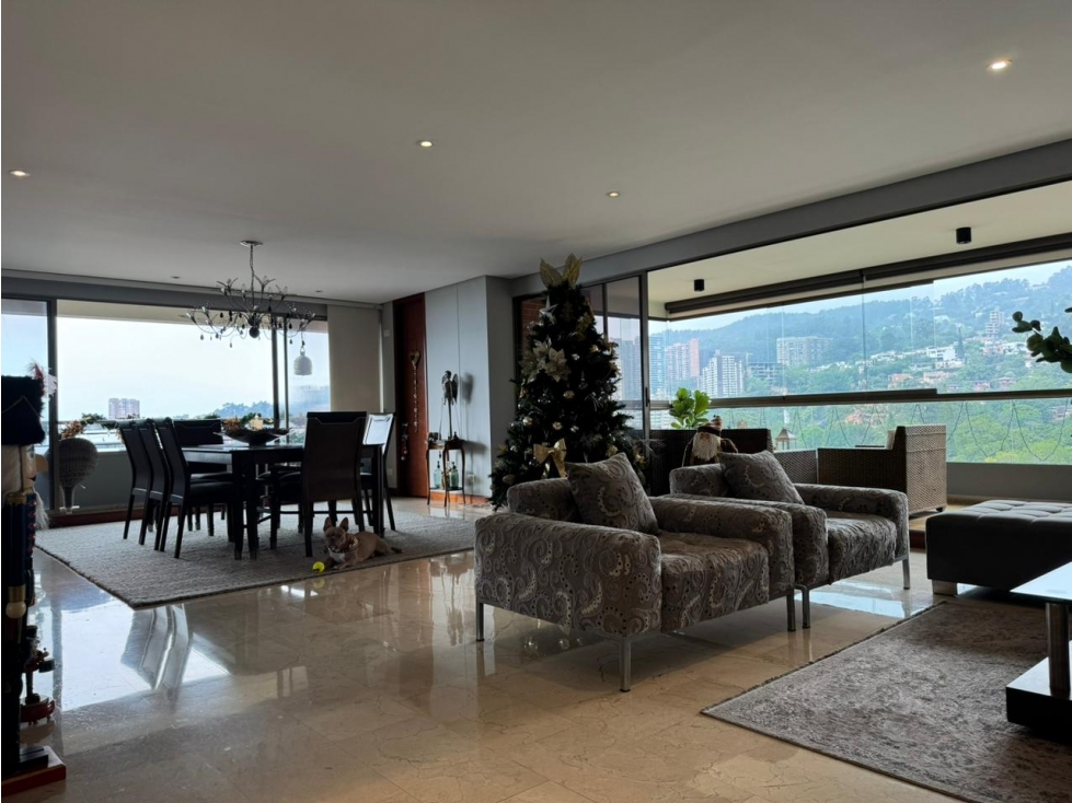 Apartamento en venta El Poblado, sector Las Santas. — foto 5