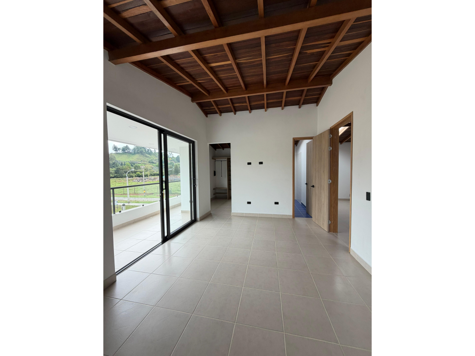 SE VENDE CASA PARA ESTRENAR EN LA CEJA — foto 2