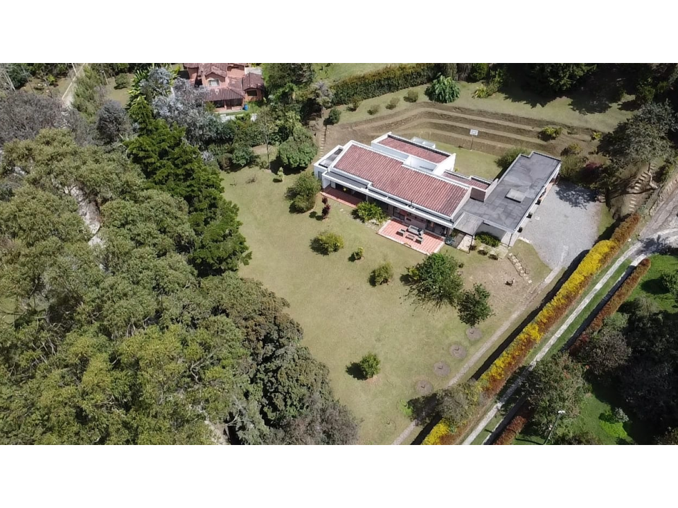 SE VENDE HERMOSA CASA CAMPESTRE EN GUARNE — foto 2