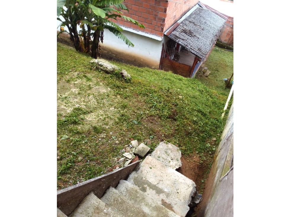 3 PROPIEDADES EN VENTA VERSALLES ANTIOQUIA ZONA URBANA