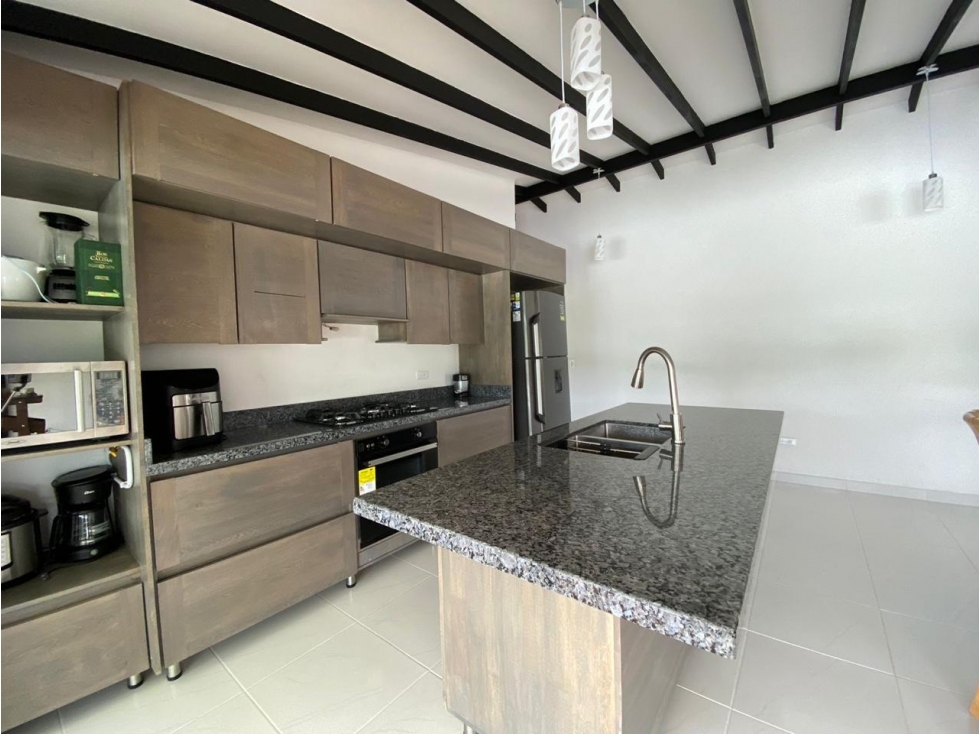 VENTA DE FINCA EN RIONEGRO - ANTIOQUIA, VEREDA CRISTO REY — foto 3