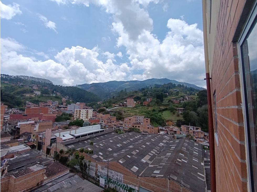 VENDO APARTAMENTO EN CALDAS CERCA A LA LOCERÍA DE 48 m² Y EN PISO 7 — foto 5