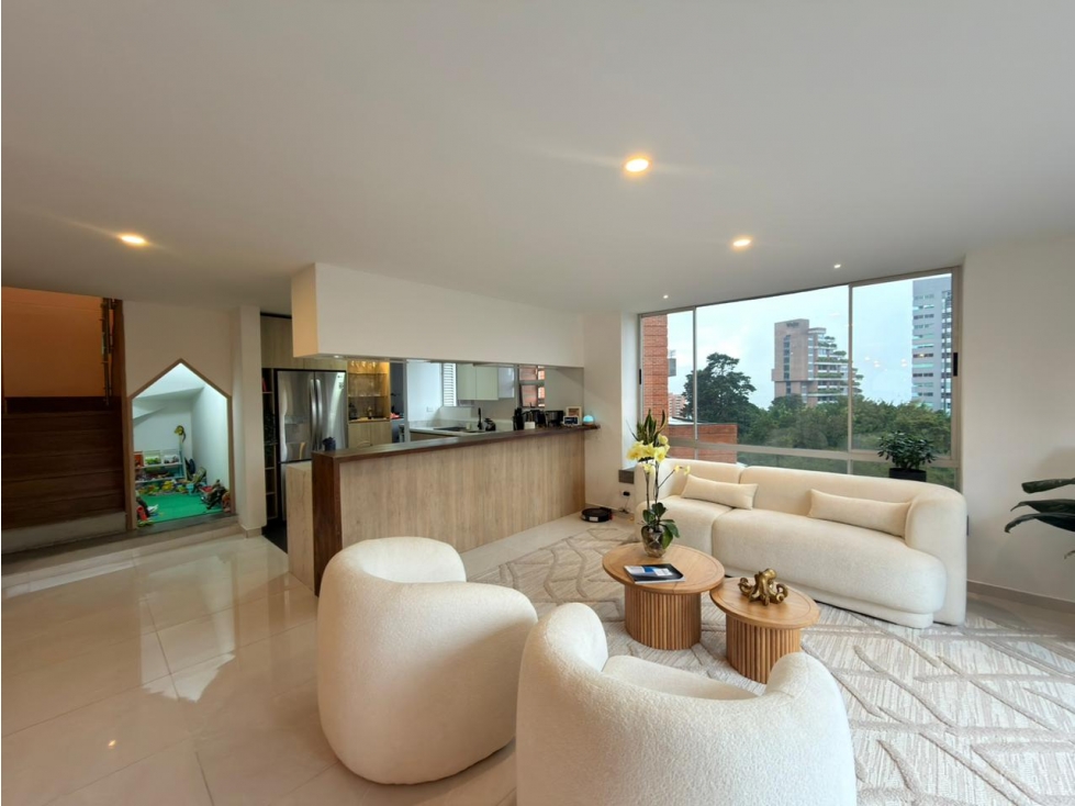 VENTA APARTAMENTO DUPLEX EN EL POBLADO - EL TESORO — foto 5