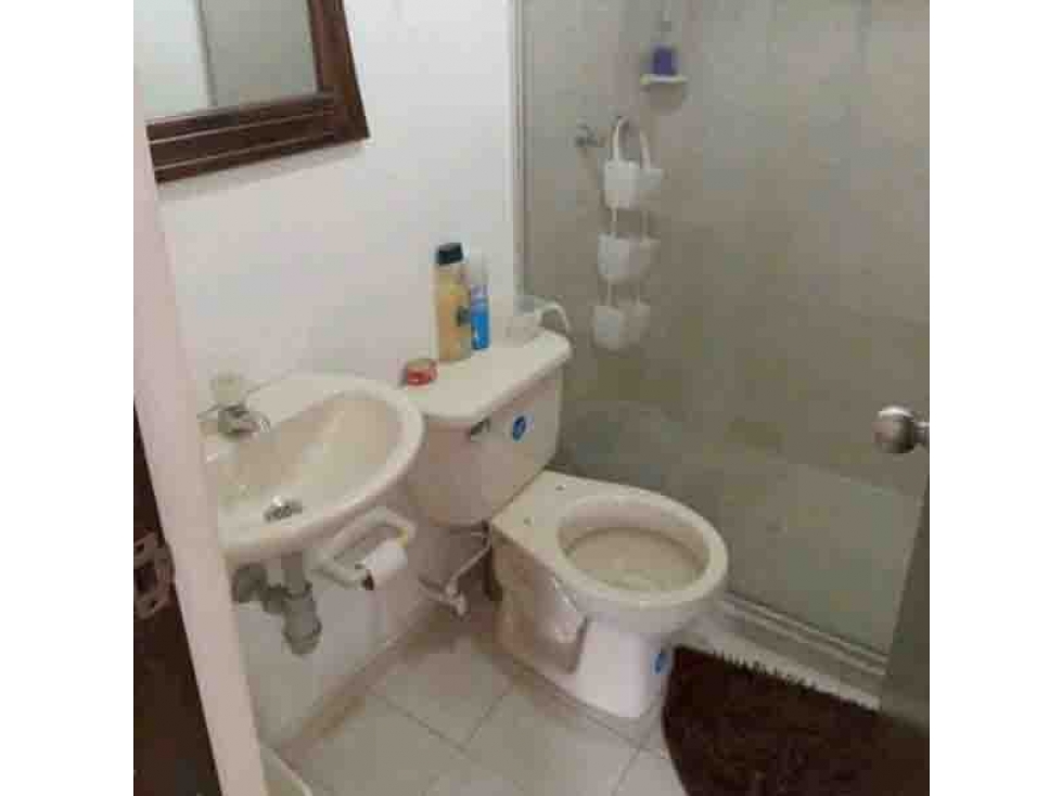 VENTA DE APARTAMENTO EN LA LOMA DE LOS BERNAL. — foto 5