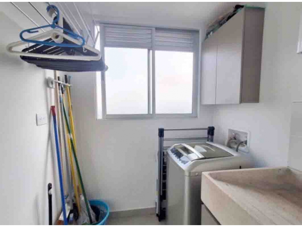 VENTA DE APARTAMENTO EN SABANETA. — foto 5