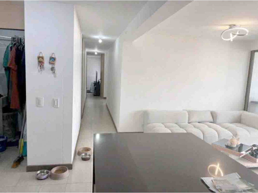 VENTA DE APARTAMENTO EN LA LOMA DE LOS BERNAL. — foto 5