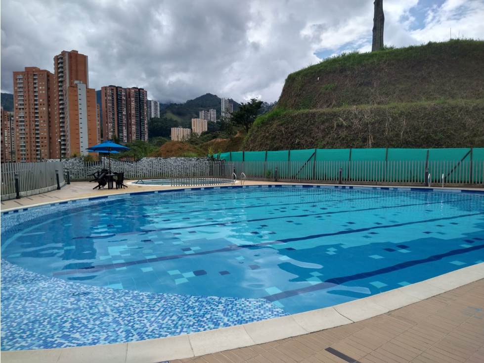 EN VENTA APARTAMENTO EN SABANETA - TRES ESQUINAS — foto 3