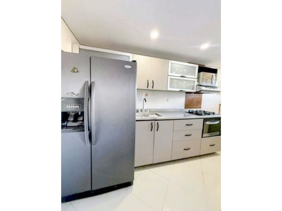 VENTA DE APARTAMENTO EN LA LOMA DE LOS BERNAL. — foto 5