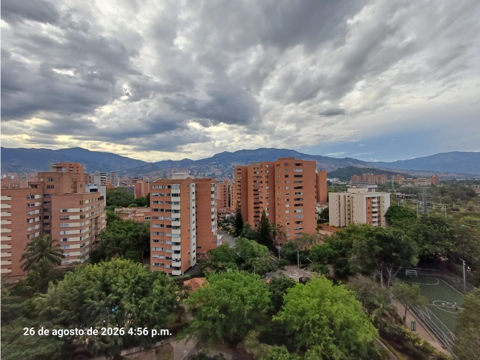 VENDO APARTAMENTO PARA REMODELAR EN CONQUISTADORES