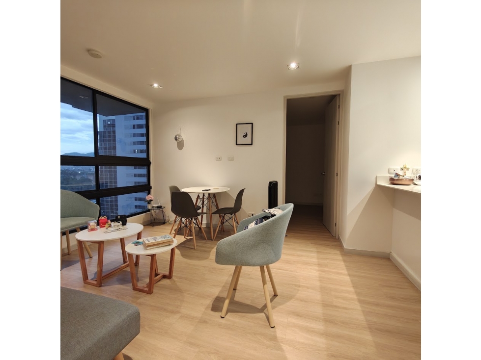 Apartamento en venta El Poblado, sector Castropol — foto 2