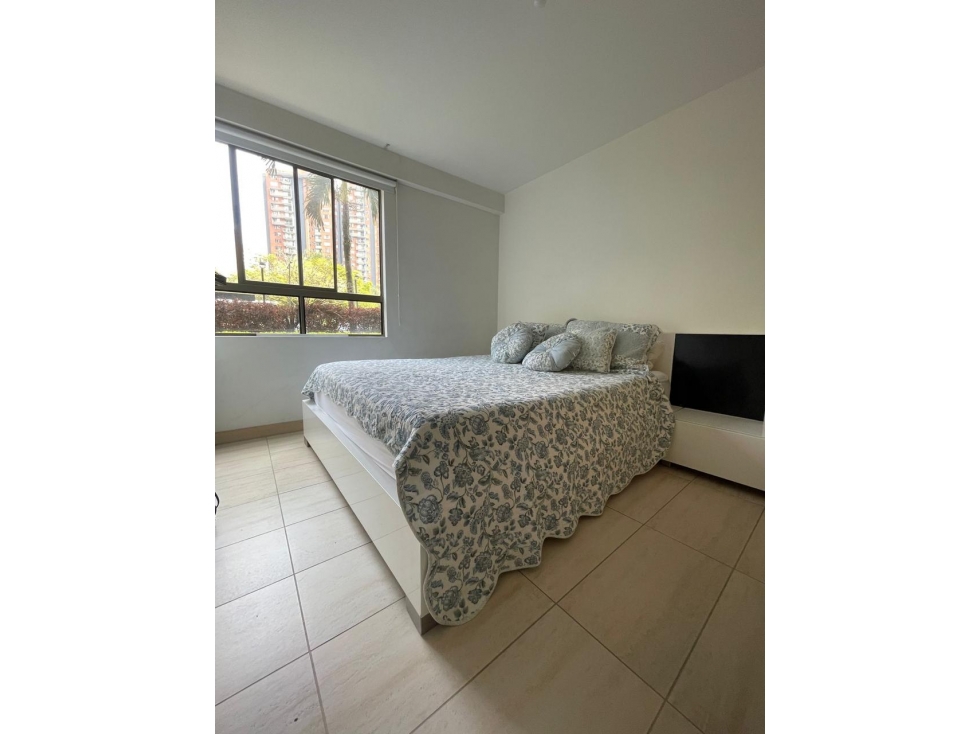 VENTA APARTAMENTO SECTOR LOMA DE LOS BERNAL — foto 5
