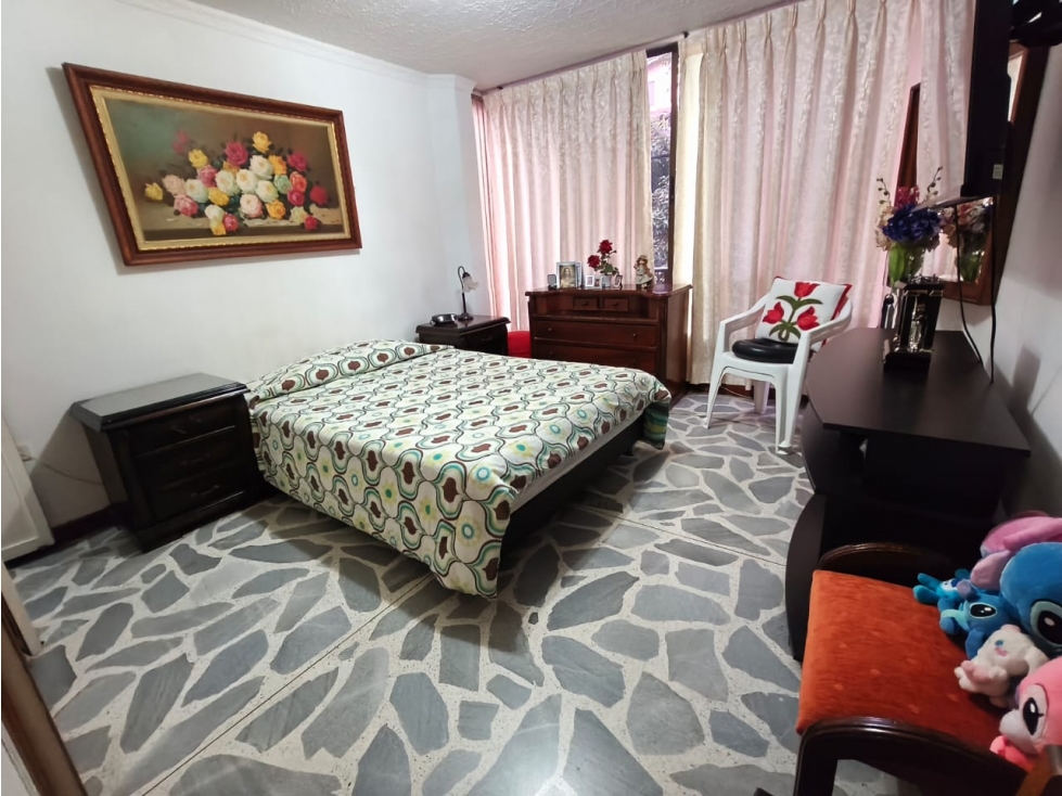 CASA DE TRES NIVELES ENVIGADO LA MAGNOLIA TERMINA EN TECHO — foto 4