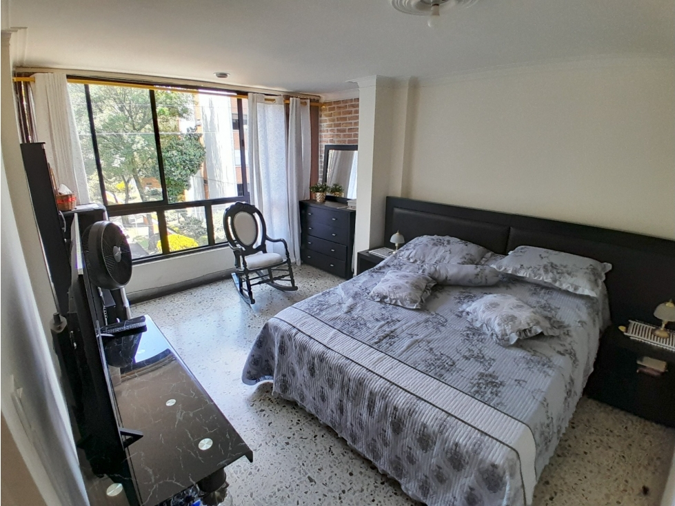 APARTAMENTO EN VENTA EN EL SECTOR DE LOS COLORES, MEDELLIN — foto 6