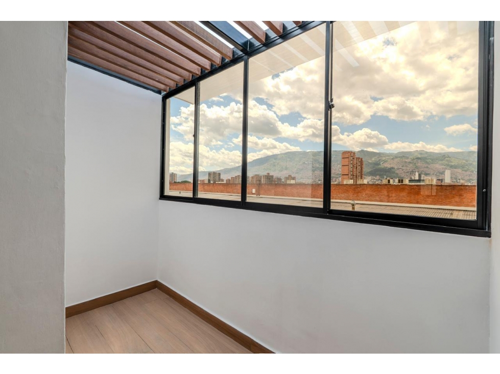 VENTA DE APARTAMENTO EN LA LOMA DE LOS BERNAL. — foto 5