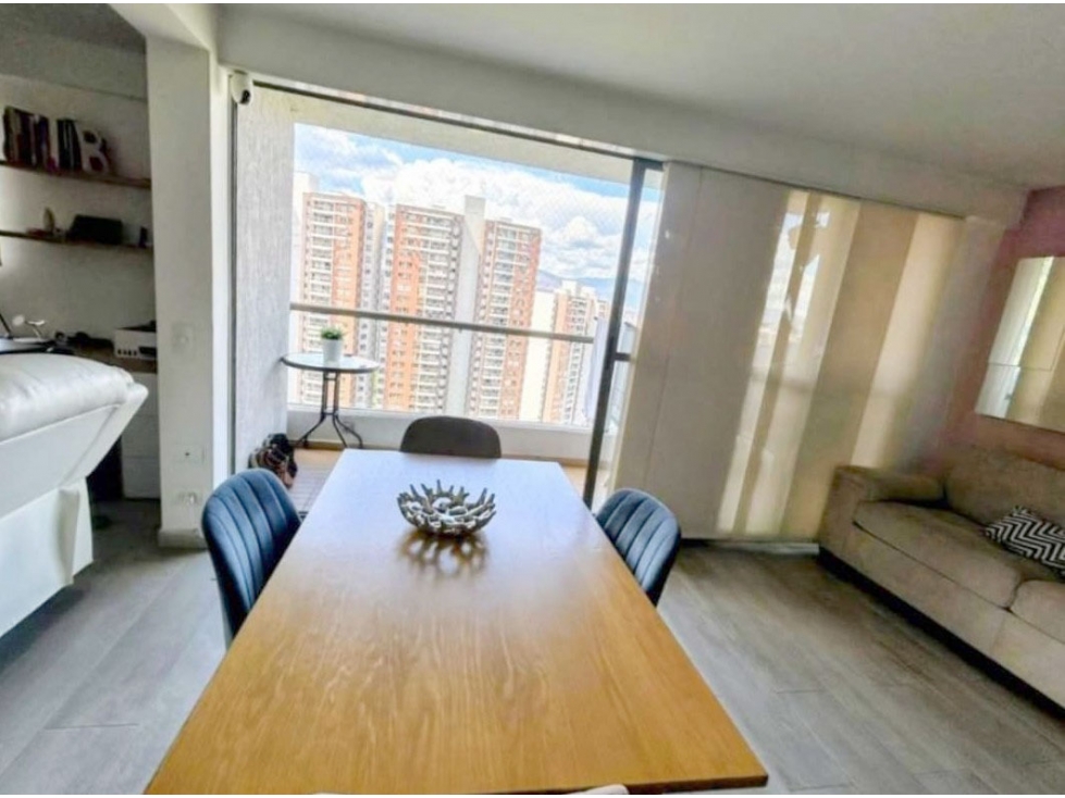 VENTA DE APARTAMENTO EN LA LOMA DE LOS BERNAL. — foto 4