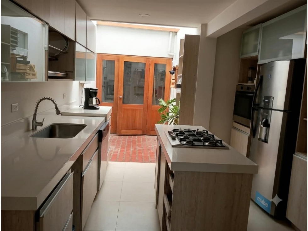 VENTA DE CASA, EN SANTA MÓNICA — foto 3